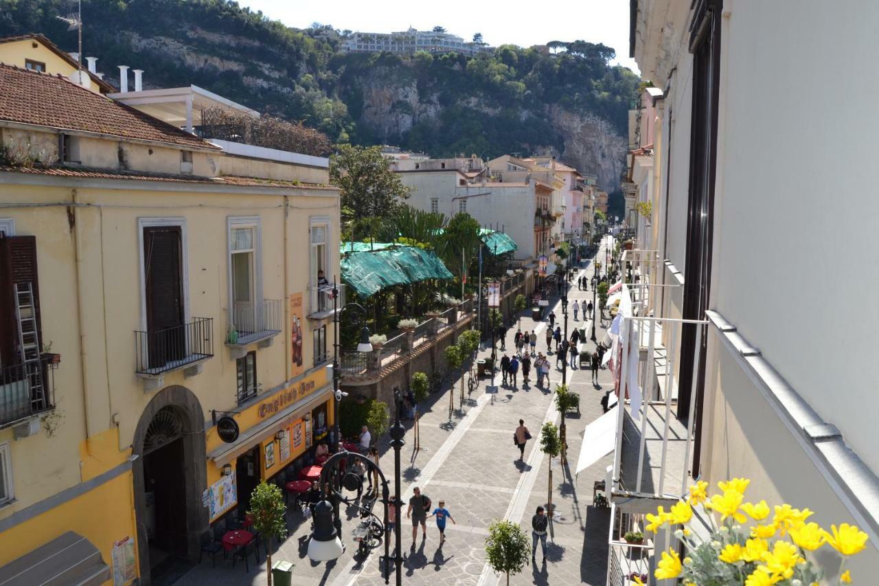 La Piccola Sorrento Hotell Eksteriør bilde